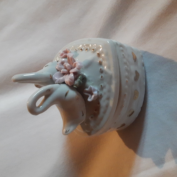 Swan Birds Floral Heart Trinket Box Vintage - Picture 2 of 13